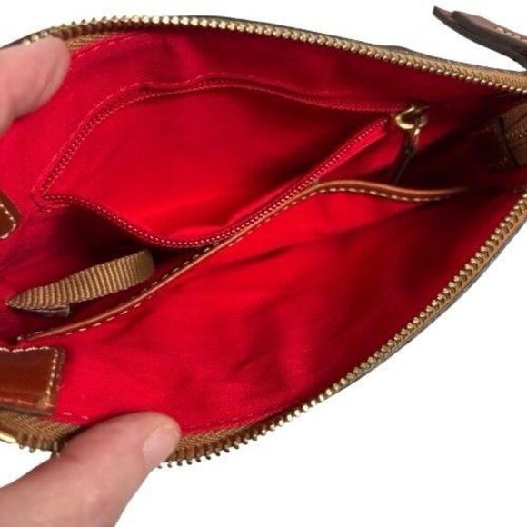 Dooney & Bourke Embossed Lizard Ginger Pouchette Shoulder Crossbody Bag $178 - Picture 8 of 16